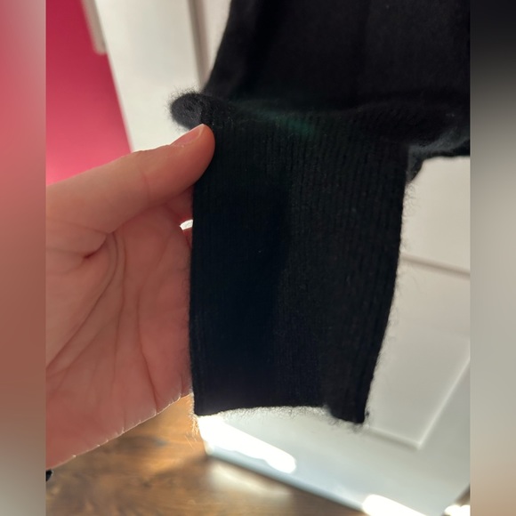 100% cashmere aqua black sweater - Picture 2 of 5